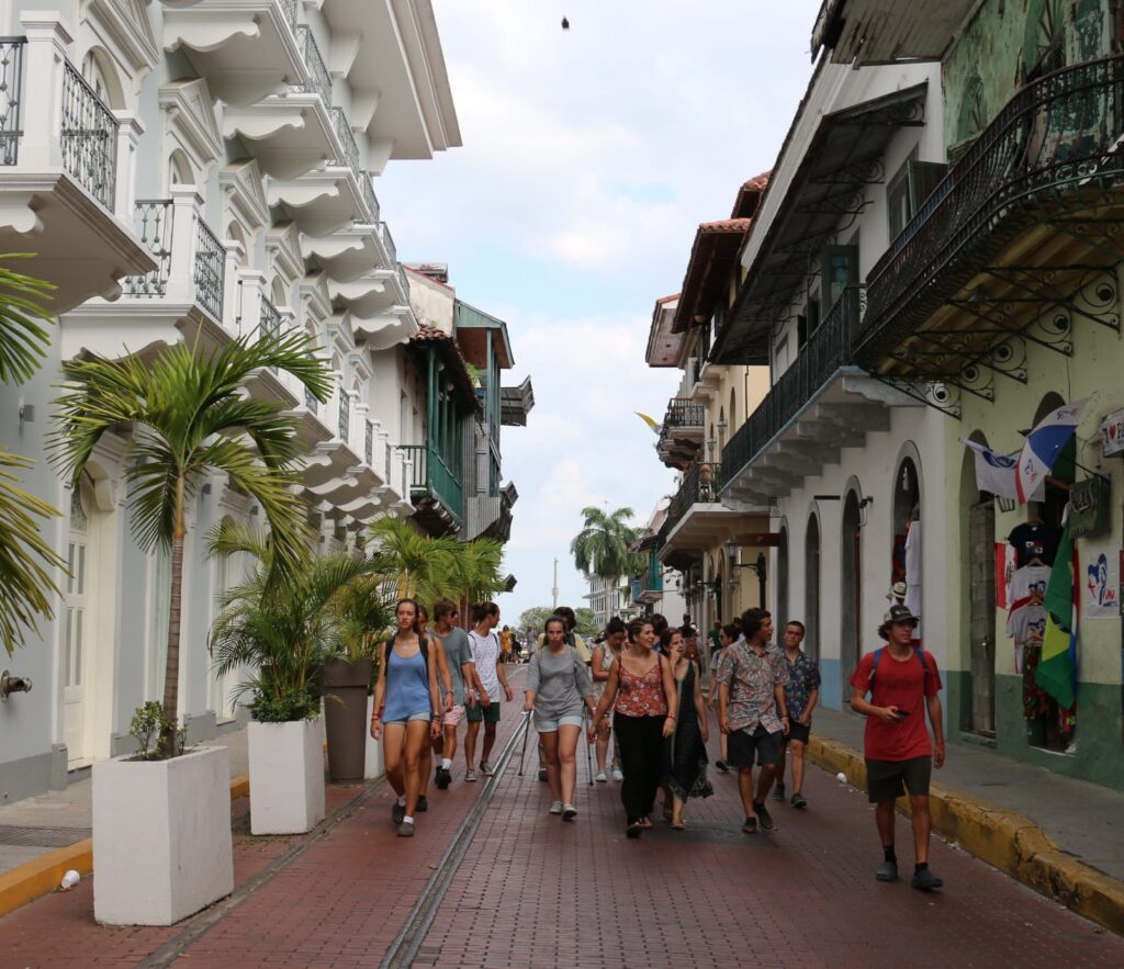 30% more tourists enter Panama and leave US$5,451.9 millions